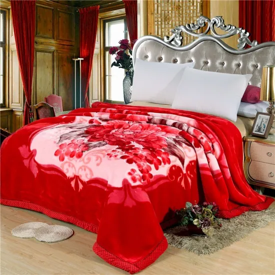 Custom Cozy Raschel Flannel Bedding Set Home Textiles Soft Comforter Warm Coverlets Winter Bedspread Plush Sleep Red Floral Printed Blanket Supplier 