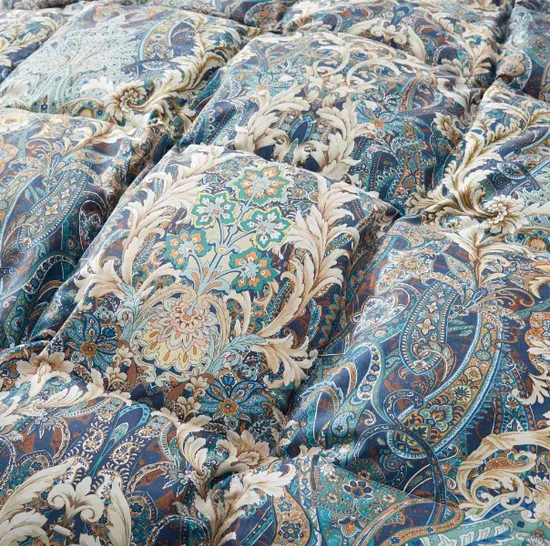 Goose Feather and Down All Seasons Comforter with 100% Cotton Cover 