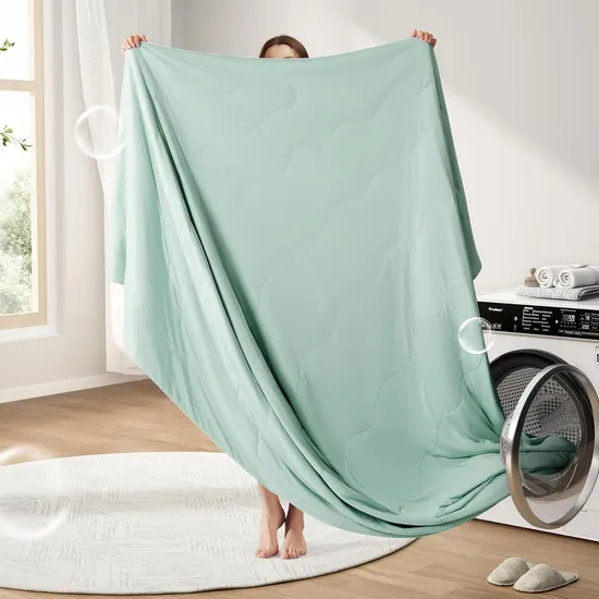 Fluffy Cooling Blanket Double Sided Cooling Comforter for Hot Sleepers 